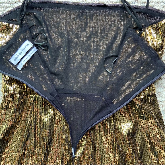 Urban Outfitters gold sequin mini dress with spaghetti straps. Size S - Picture 6 of 10